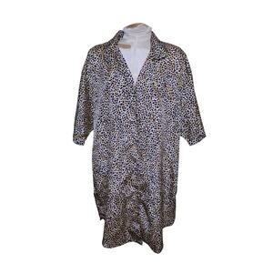Gabrielle Intimates Vtg Leopard Print V-Neck Sleep Shirt One Size Fits All‎